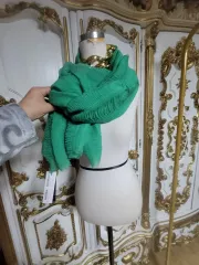 グリーンシャーリングスカーフ