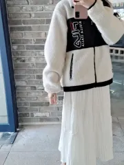 フィラ ボア フリースジャケット