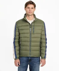 ゲス メンズ アウター ジャケット・ブルゾン GUESS Mens RegularFit ColorBlock Puffer Jacket Safari Green グリーンのサムネイル