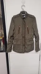 ZARA ザラ レディース 季節の変わり目 ジャケット XSサイズ