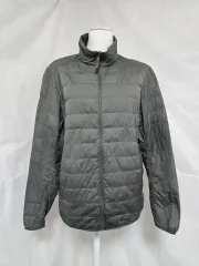 ユニクロ カーキ ダウン 軽量 ダウン ジャケット メンズ100 1127