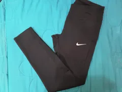 ナイキ ブラック レギンスパンツ m