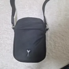 アミ クロスバック