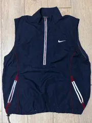 ナイキ ナイロン ベスト