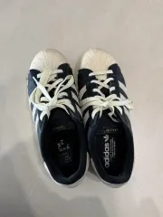 アディダス SUPERSTAR 82 サイズ 245