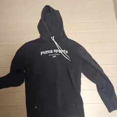 プーマ スポーツ ブラック フーディー