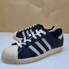 アディダス SUPERSTAR 82 レディーススニーカー 235