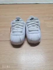 ナイキ コルテッツ 白 赤ちゃん 靴