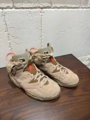 ジョーダン6 レトロ トラヴィス スコット ブリティッシュ カーキ 270