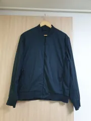 カルバン・クライン 季節の変わり目 アウター