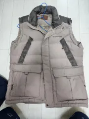 モンベル ダウンベスト 出品