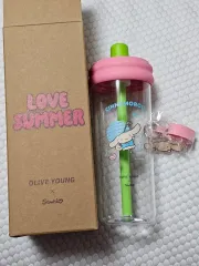 OLIVE YOUNG × サンリオ シナモロール ステンレスボトル + キーホルダー