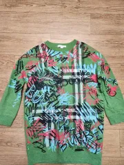 (キッズ)バーバリー 正規品 Tシャツ