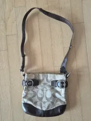 COACH シグネチャー クロスバック ブラウン