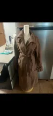 ブラウン ベルト付きロングコート