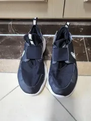 ナイキ キッズ スリッポン スニーカー(230)