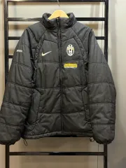 (S) ナイキ ユヴェントス ダウン アウター