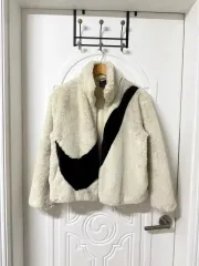 Sサイズ レディース NIKE ビックスウォッシュ ファージャケット