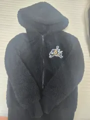 ナイキ キッズ フリース s サイズ