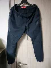 ナイキ テック フリース ブラック ジョガーパンツ XL