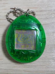 新種発見‼︎たまごっちBANDAI スケルトングリーン　ジャンク