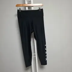 ナイキ ブラック レギンス レディース