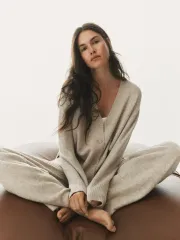 H&M エイチ・アンド・エム エイチ・アンド・エム パイナップルニット ジョガーパンツ