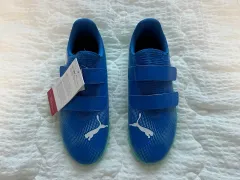 新品) PUMA プーマ ジュニア サッカーシューズ 235