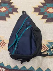 アディダス スリングバック