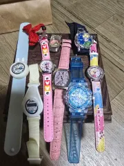 キャラクター時計8個コレクション (ミッキー/ミニ/ディズニー)