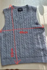 グレー ニットベスト