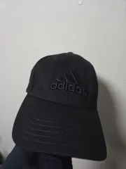 アディダス ブラック ベースボールキャップ 帽子 (ウィメンズ)