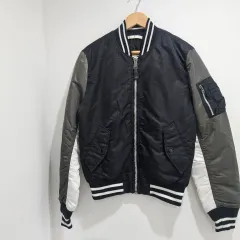 正規品 アルファ インダストリーズ MA-1ジャケット Mサイズ