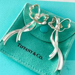 Tiffany & Co. Tスマイルピアス Ag925 - メルカリ