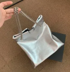 ショルダーバッグ