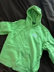 STUSSY ホノルル WHO フードT L