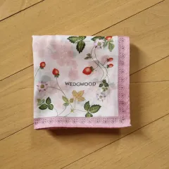 日本輸入 ウェッジウッド 딸기 プリンティング ハンカチ兼 ミニスカーフ