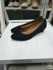 スウェード素材 3cm基本ヒール 基本ドレスシューズ 新品