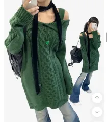 グリーンオフショルダーケーブルニットワンピース