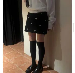 花刺繍 ブラック ミニスカート