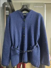 the CASHMERE ベルト付きニットカーディガン
