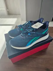 リーボック ランニングシューズ 新品 出品