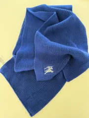 ポイントCOLORでぴったりかわいいBURBERRYバーバリー カシミヤ首ドール