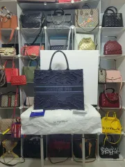 2026年 新 Dior BOOK TOTE ラージ