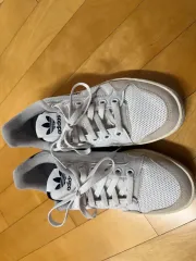 アディダス レディース スニーカー