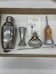 Item thumbnail for item b2503dc8-a665-4500-84d5-8f68e9e3834f