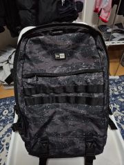 お値下げ！NEW ERA ネイビー カモフラージュ リュック - メルカリ