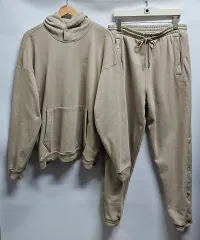 アディダス エッセンシャル トレーニング セットアップ M