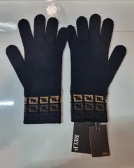 【新品】FENDI フェンディ ズッカ柄 ニット 手袋 黒 楽天市場】フェンディ 手袋の通販