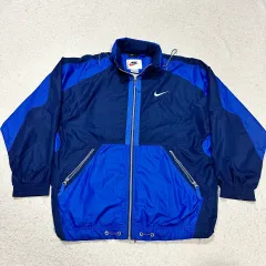 ナイキ ウィンドブレーカー ジャケット オーバーサイズ フィット
